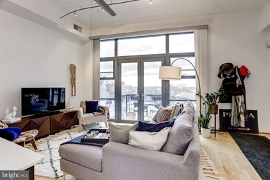 2426 Ontario Rd NW unit 401, Washington, DC 20009 - photo 2