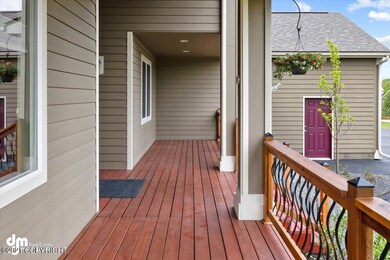 05-front porch_dmd_0663