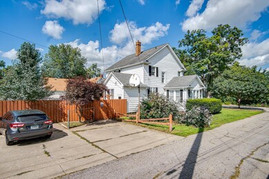 117 N Vine St, Elkhart, IN 46514 - photo 3