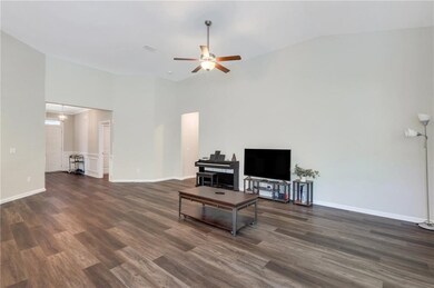 128 Clearwater Dr, Brunswick, GA 31523 - photo 4