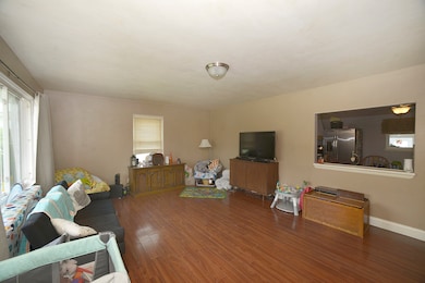 1307 W Washington St, Ottawa, IL 61350 - photo 2