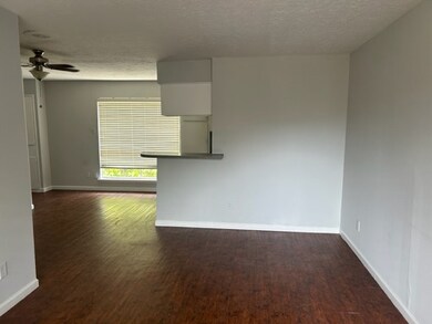 936 Heights Blvd unit 11, Houston, TX 77008 - photo 3