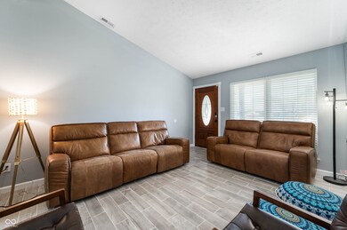 3928 Pebble Beach Ct, Franklin, IN 46131 - photo 6