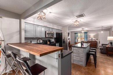 3668 W Tyson St unit 5, Chandler, AZ 85226 - photo 7