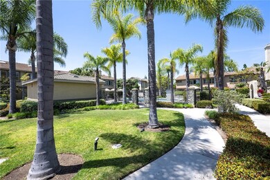 3318 E Chardonnay Ln unit B, Orange, CA 92869 - photo 3