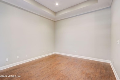 6-web-or-mls-Royal Troon Ct-006