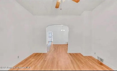 dbe3120f3bfcd678781177a9d5f671b0-uncropp