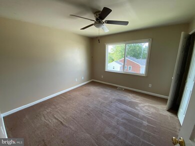 59 Maple St unit B, Gettysburg, PA 17325 - photo 3
