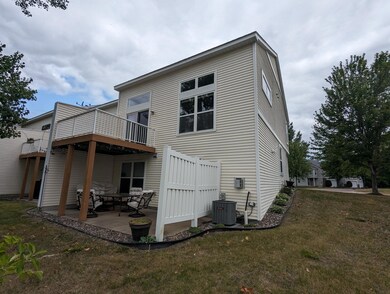 5145 Farnham Dr N, Hugo, MN 55038 - photo 2