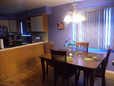 938 Clove Rd unit B, Staten Island, NY 10301 - photo 4