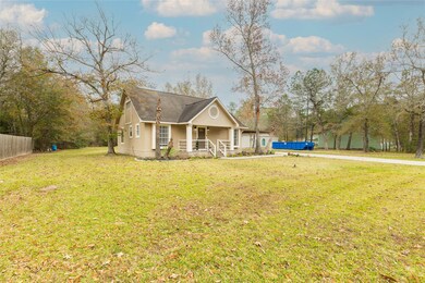 1508 Cougar Creek St, Conroe, TX 77385 - photo 2