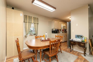 1923 S Village Ln, Bolivar, MO 65613 - photo 7