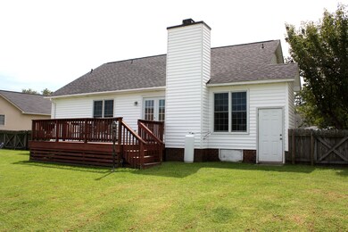 441 Channel Dr, Winterville, NC 28590 - photo 4