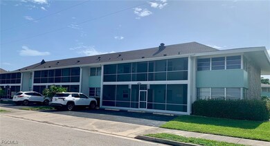 4202 SE 4th Place unit 10, Cape Coral, FL 33904 - photo 2