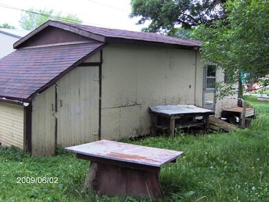 TOOL SHED