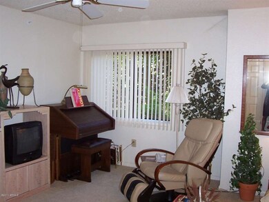 2nd bedroom or den