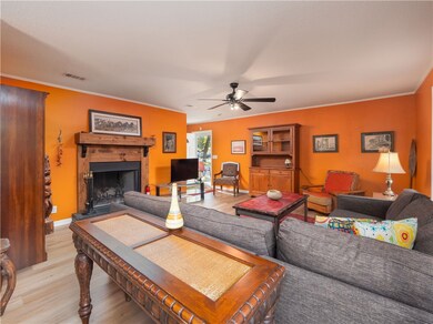 138 Crossbrook Dr, Brunswick, GA 31525 - photo 4