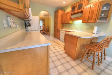 4210 MacGregor Pl 22
