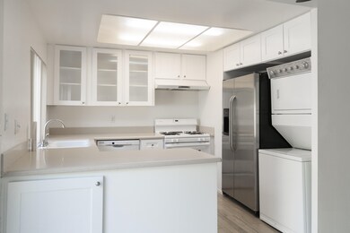 73237 Rod Laver Ln, Palm Desert, CA 92260 - photo 5