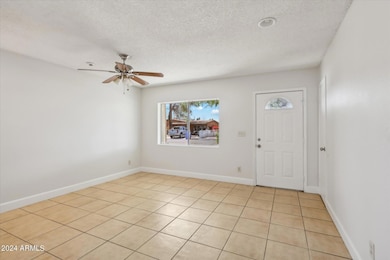 548 E Garnet Ave, Mesa, AZ 85204 - photo 4