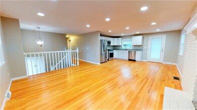 275 Asylum Rd, Warwick, RI 02886 - photo 7