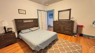 834 Warren St unit 6, Hudson, NY 12534 - photo 5