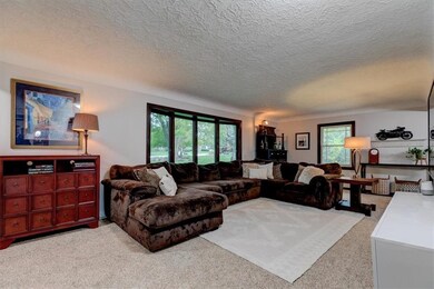 5021 Ashworth Rd, West Des Moines, IA 50266 - photo 5