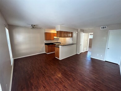 1412 Hawthorne St unit 5, Houston, TX 77006 - photo 4