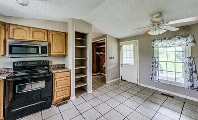 10100 Spring Creek Rd, Cookeville, TN 38506 - photo 5