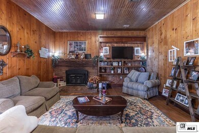 6402 Paulette Pipes Rd, Collinston, LA 71229 - photo 4