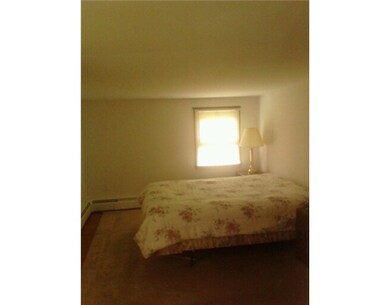 184 Reservoir Rd, Middletown, RI 02842 - photo 6