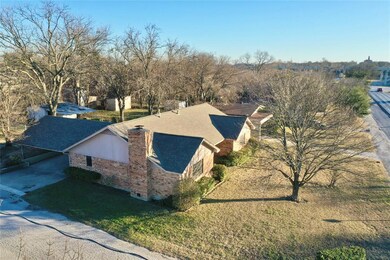 1706 N Trinity St, Decatur, TX 76234 - photo 2