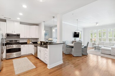 mls_135PierViewSt-Unit104-KeenEyeMarketi