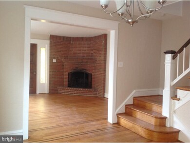 327 E County Line Rd, Ardmore, PA 19003 - photo 3