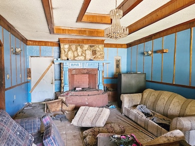 614 W Mercer Ave, Albany, GA 31701 - photo 2