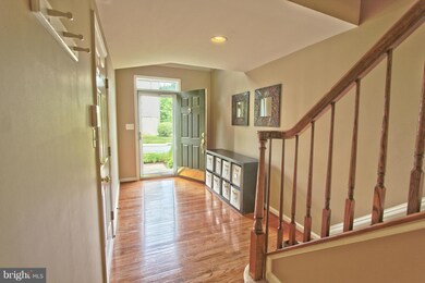 11621 Fairfax Commons Dr, Fairfax, VA 22030 - photo 3