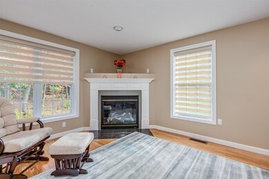 108 Barbara Ln, Hudson, NH 03051 - photo 6