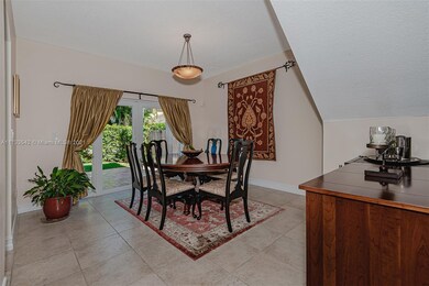 11103 NW 47th Ln, Doral, FL 33178 - photo 4