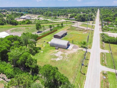 1920 Algoa Friendswood Rd, Alvin, TX 77511 - photo 6