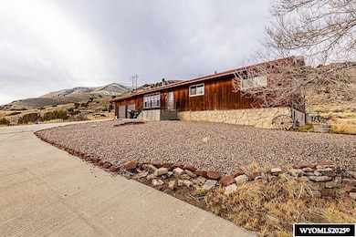 241 Antelope Dr, Rock Springs, WY 82901 - photo 3