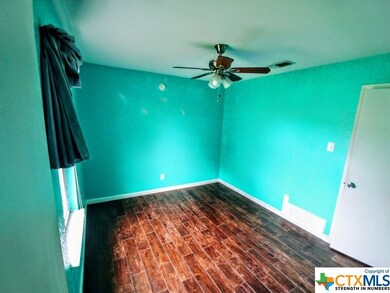 1017 N 4th St, Copperas Cove, TX 76522 - photo 7