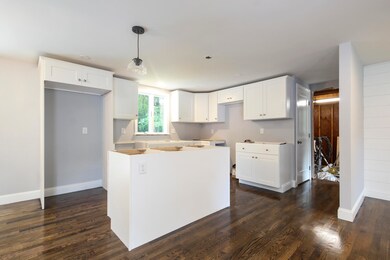 004-photo-kitchen-7381828