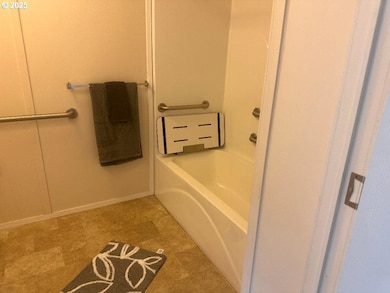 5000 NE Stephens St unit 39, Roseburg, OR 97470 - photo 6