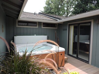 1507 N Modoc Ave, Medford, OR 97504 - photo 6