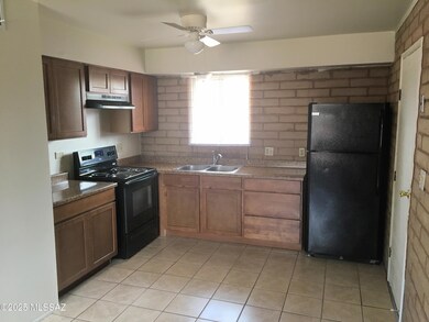 426 E Navajo Rd, Tucson, AZ 85705 - photo 4