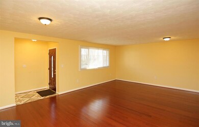 8817 Winterbrook Rd, Randallstown, MD 21133 - photo 3
