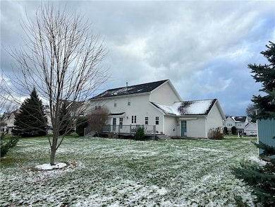 25 Crispin Ct, Rochester, NY 14612 - photo 2