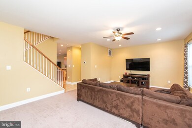 9123 Marlove Oaks Ln, Owings Mills, MD 21117 - photo 6