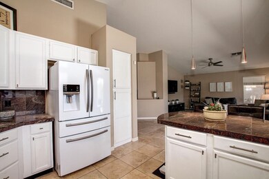 KITCHEN/ LIVING ROOM