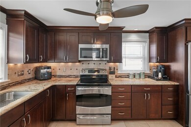 671 Benefit St, Pawtucket, RI 02861 - photo 3